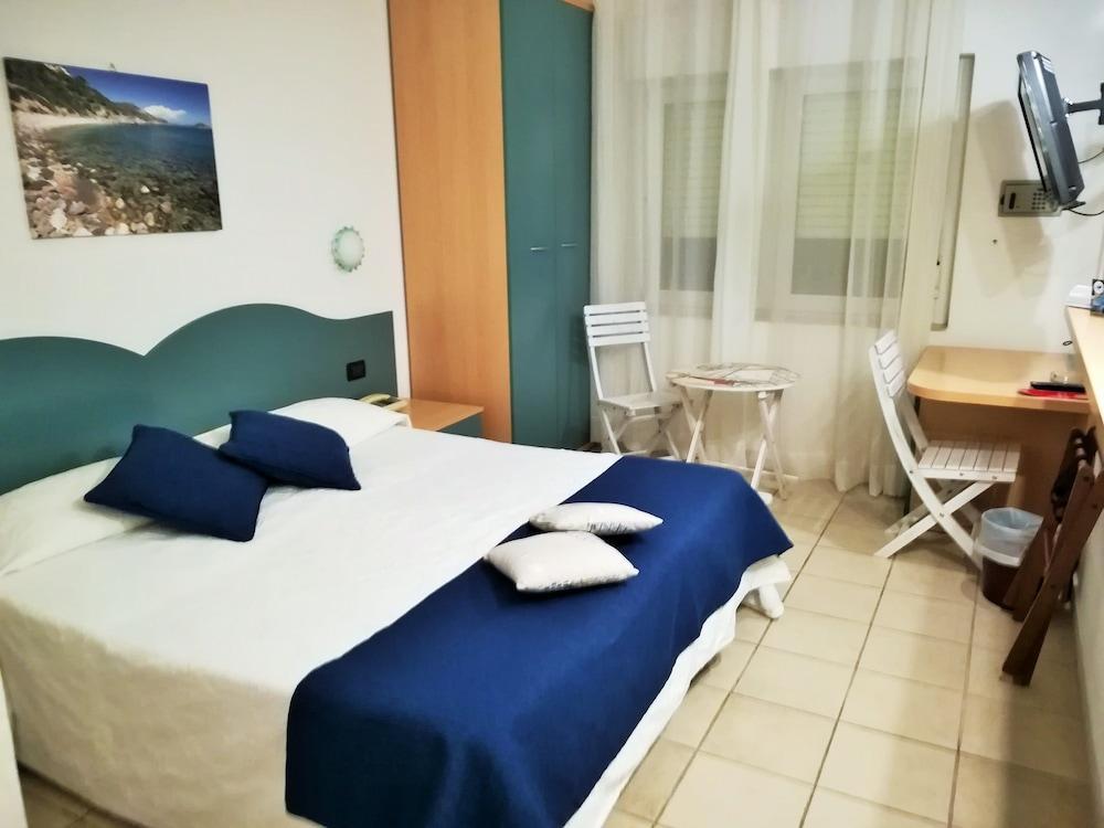 Hotel La Caletta Porto Santo Stefano  Exteriér fotografie